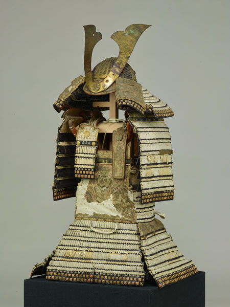 伝統的な日本の武具 鎧 極美品 特別展「究極の国宝 大鎧展-日本の工芸技術の粋を集めた甲冑の美